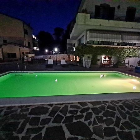 ベヴァーニャ Lucky Garden Bed & Breakfast エクステリア 写真